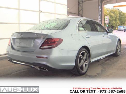 Used 2017 Mercedes-Benz E 300 4MATIC image 9