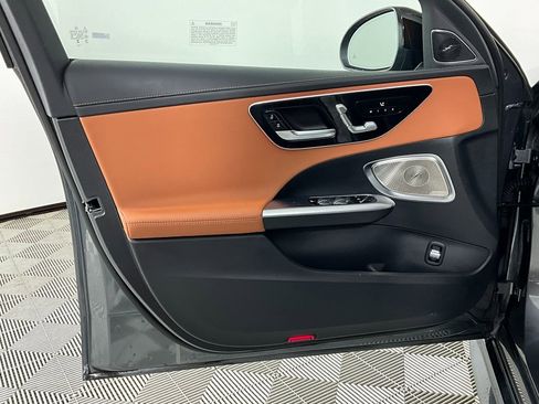 Used 2024 Mercedes-Benz C 300 Sedan image 18