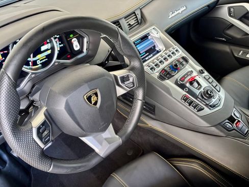 Used 2013 Lamborghini Aventador LP 700-4 AWD/4WD image 15