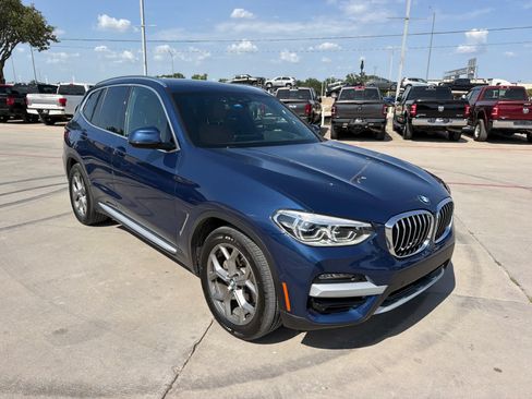 Used 2021 BMW X3 xDrive30i w/ Executive Package AWD/4WD image 3