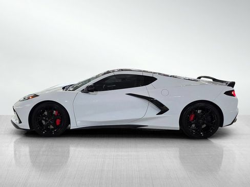 Used 2022 Chevrolet Corvette Stingray Premium Cpe w/ Z51 Performance Package RWD image 4