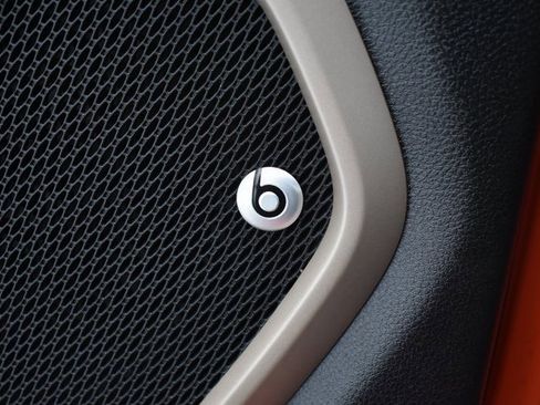 Used 2016 Jeep Renegade 75th Anniversary image 16