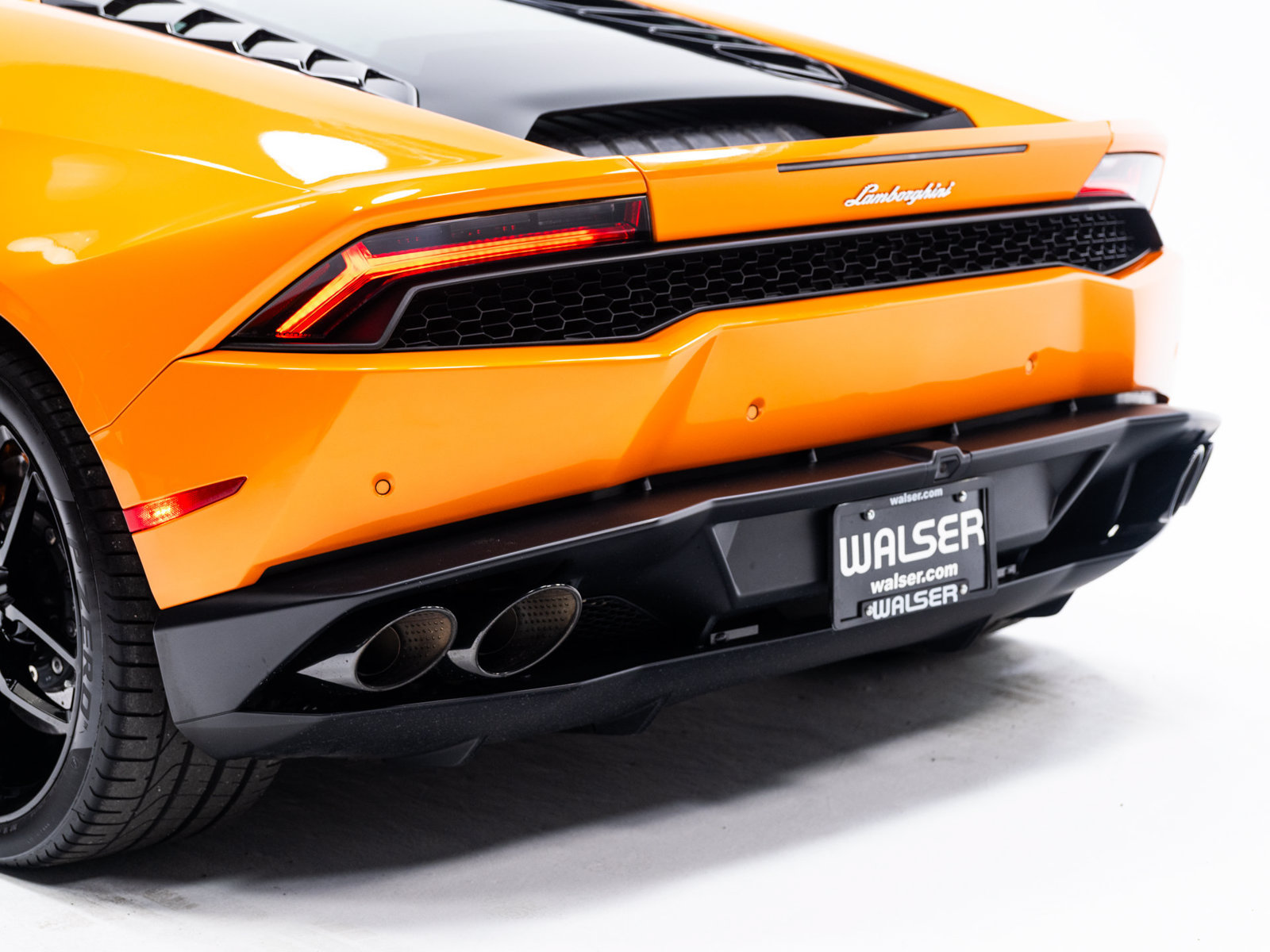 Used 2016 Lamborghini Huracan LP 610-4 AWD/4WD image 29