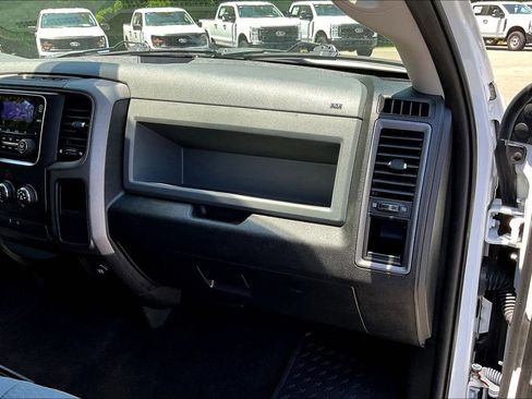 Used 2014 RAM 1500 Express AWD/4WD image 26