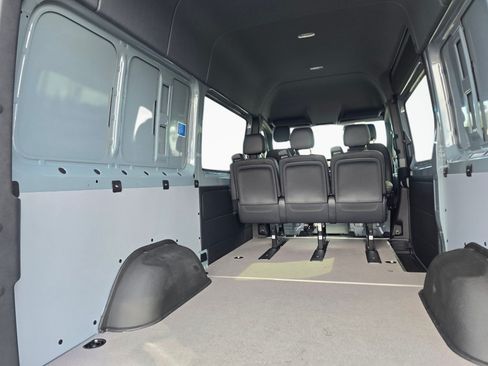 New 2026 Mercedes-Benz Sprinter 2500 image 17