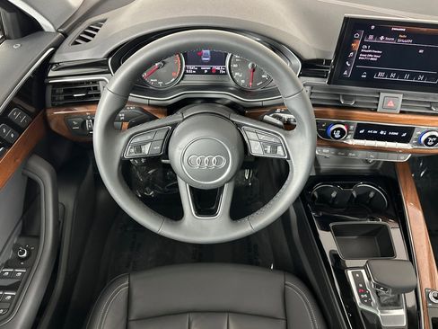 Used 2023 Audi A4 2.0T Premium w/ Convenience Package image 13