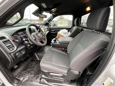 New 2026 RAM 5500 4x4 Regular Cab image 14