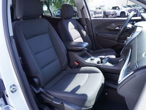 Certified 2022 GMC Terrain SLE w/ Driver Convenience Package image 12