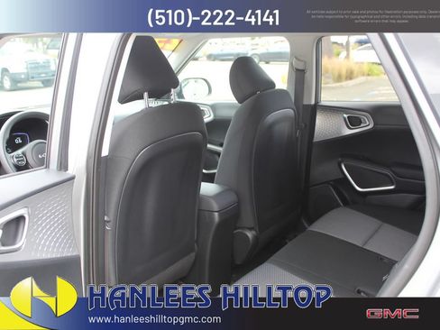 Used 2025 Kia Soul S FWD image 14