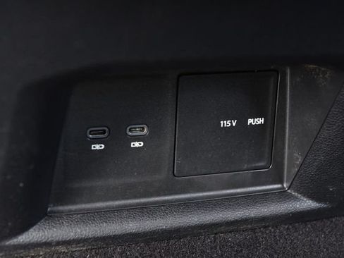 Certified 2023 Volkswagen Atlas SEL Premium AWD/4WD image 24