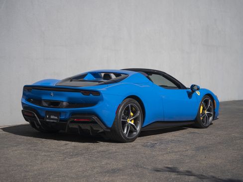 Used 2024 Ferrari 296 GTS image 5