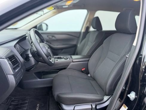 Used 2024 Nissan Rogue S AWD/4WD image 20