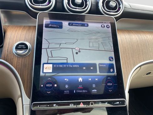 Used 2023 Mercedes-Benz GLC 300 4MATIC image 17