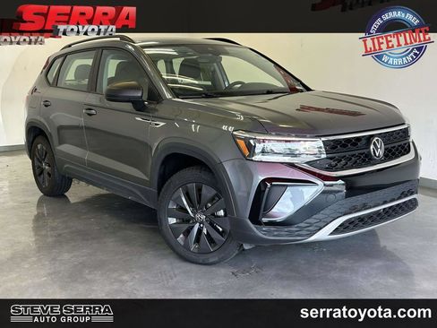 Used 2023 Volkswagen Taos S w/ IQ Drive S Package FWD image 1