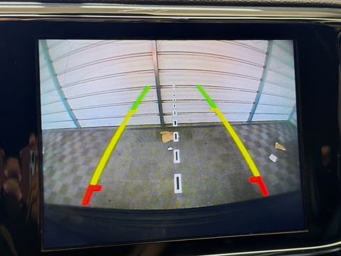 Used 2020 Jeep Grand Cherokee Altitude RWD image 16