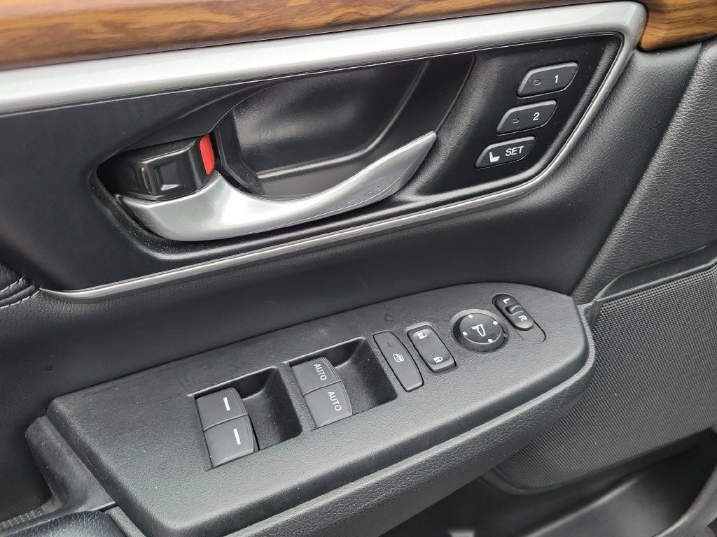 Used 2021 Honda CR-V EX-L image 24