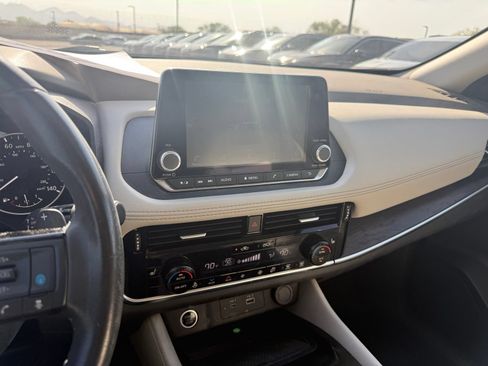 Certified 2021 Nissan Rogue SL FWD image 21