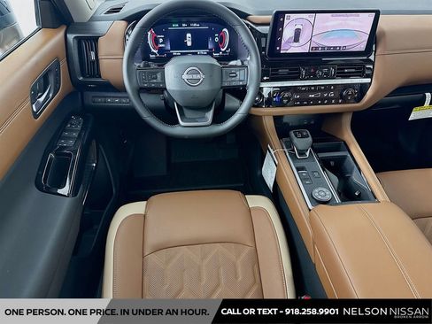 New 2026 Nissan Pathfinder Platinum AWD/4WD image 23