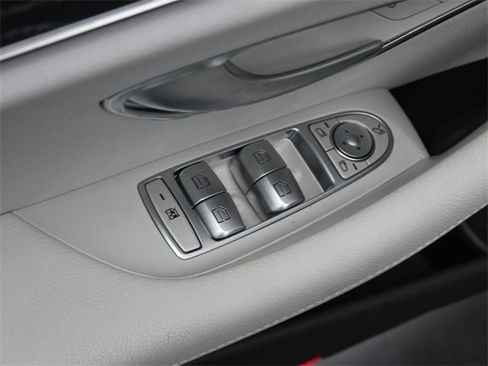 Used 2022 Mercedes-Benz E 350 E 350 image 13