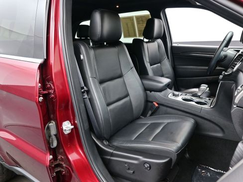 Used 2022 Jeep Grand Cherokee Limited w/ Tech Group image 14