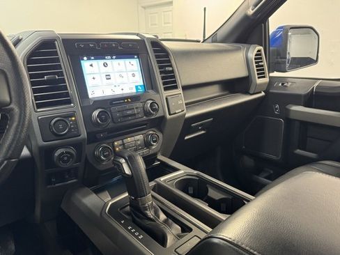 Used 2017 Ford F150 Raptor w/ Equipment Group 802A Luxury image 24