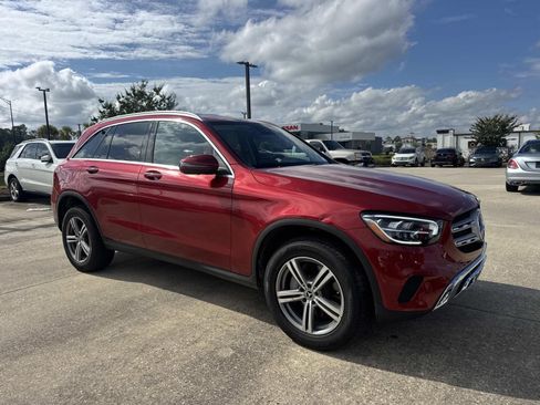 Used 2022 Mercedes-Benz GLC 300 image 3