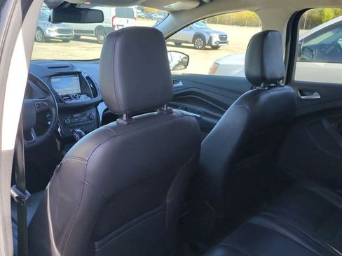 Used 2018 Ford Escape Titanium image 16