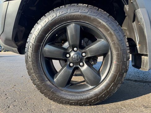 Used 2019 RAM 1500 Warlock AWD/4WD image 13