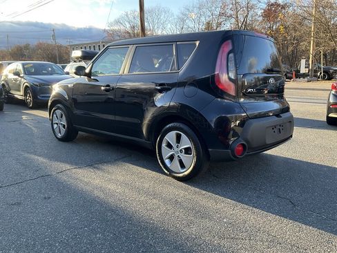 Used 2016 Kia Soul image 7