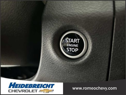 Used 2023 Nissan Frontier PRO-4X w/ Pro Convenience Package AWD/4WD image 29