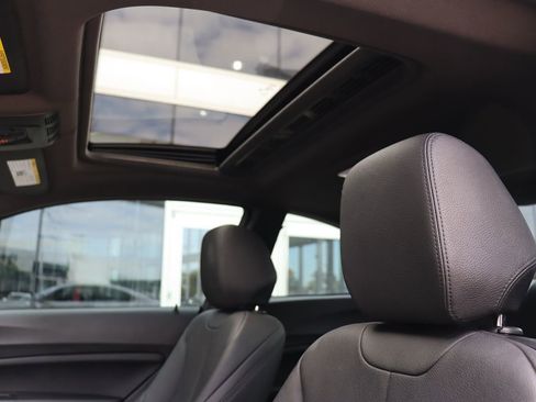 Used 2016 BMW M235i xDrive Coupe image 12