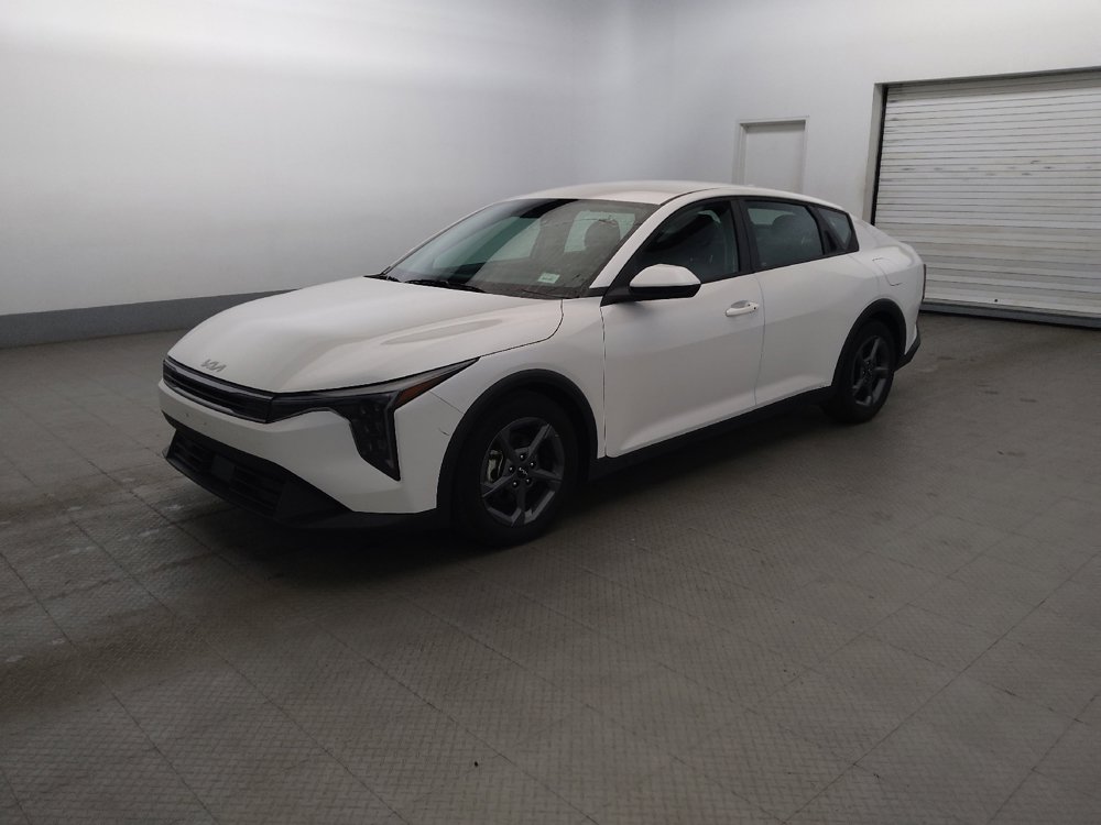 Used 2025 Kia K4 FWD image 2