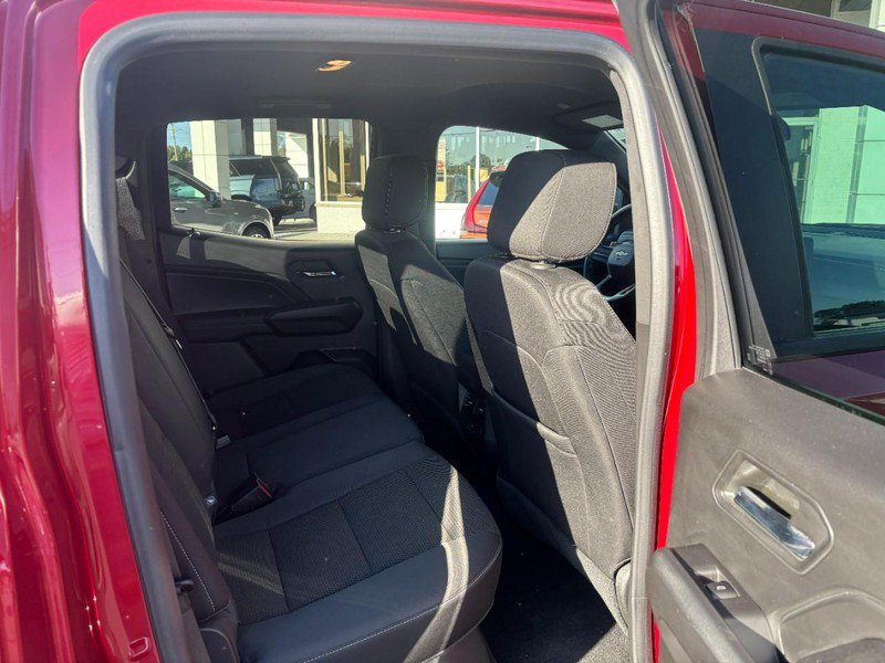Used 2023 Chevrolet Colorado LT w/ LT Convenience Package II AWD/4WD image 13