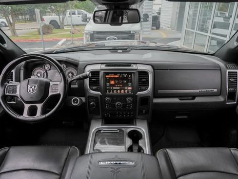 Used 2017 RAM 3500 Laramie Longhorn AWD/4WD image 44