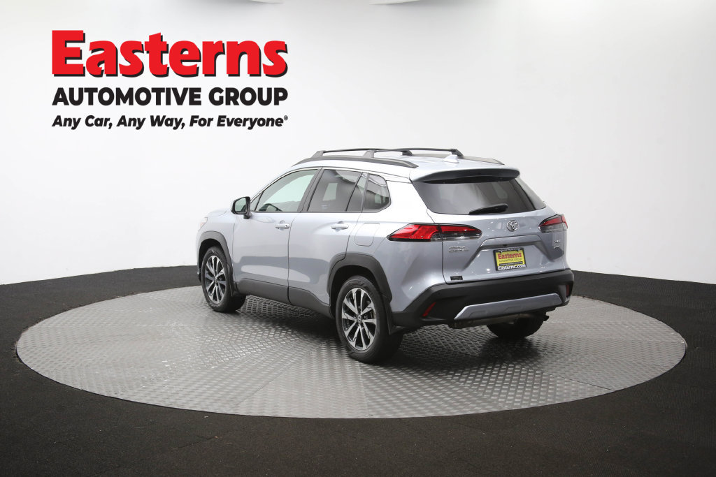 Used 2023 Toyota Corolla Cross XLE AWD/4WD image 68