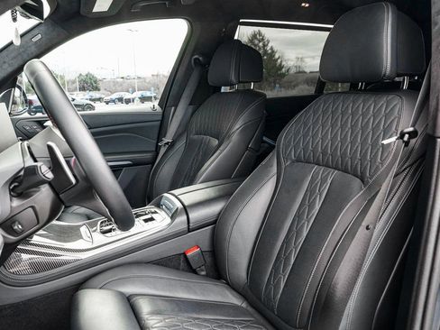 Used 2024 BMW X7 M60i w/ Executive Package image 18