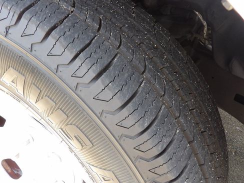 Used 2018 RAM 1500 Tradesman RWD image 21