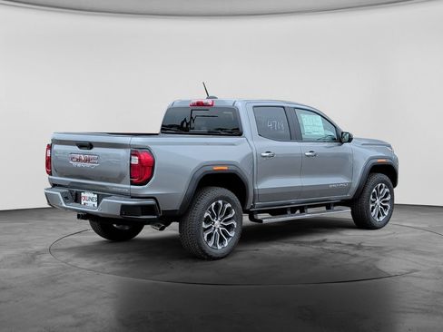 New 2026 GMC Canyon Denali AWD/4WD image 9