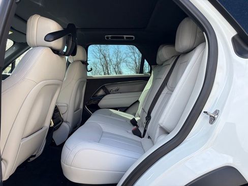 New 2026 Land Rover Range Rover Sport SE AWD/4WD image 13