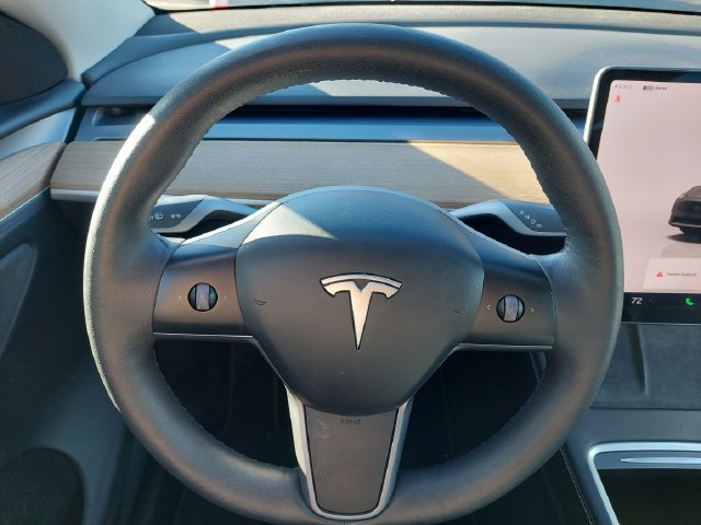 Used 2024 Tesla Model Y Long Range AWD/4WD image 34