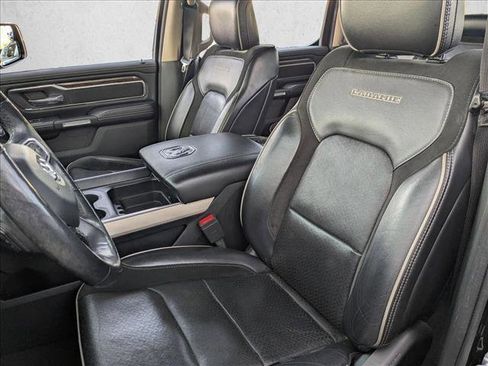 Used 2019 RAM 1500 Laramie image 18