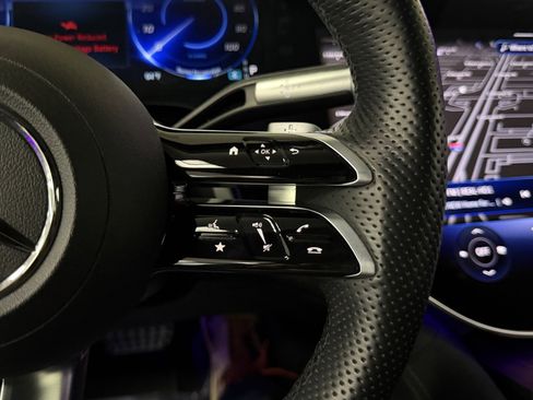 Certified 2023 Mercedes-Benz EQS 580 580 image 30