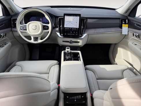 New 2026 Volvo XC90 B6 Ultra image 10