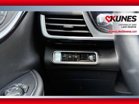 Used 2024 Buick Envision Preferred AWD/4WD image 22
