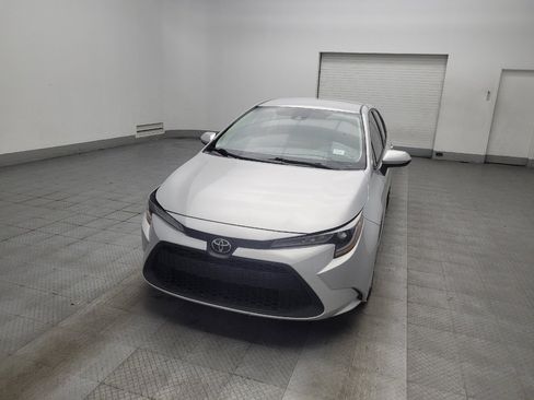 Used 2021 Toyota Corolla LE image 15