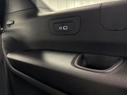 New 2026 Jeep Grand Cherokee L Limited AWD/4WD image 16