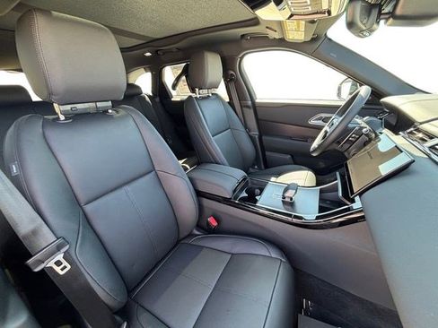New 2026 Land Rover Range Rover Velar Dynamic SE image 19