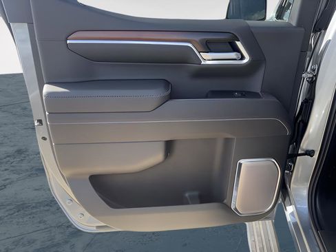 Used 2026 GMC Sierra 1500 Denali image 12