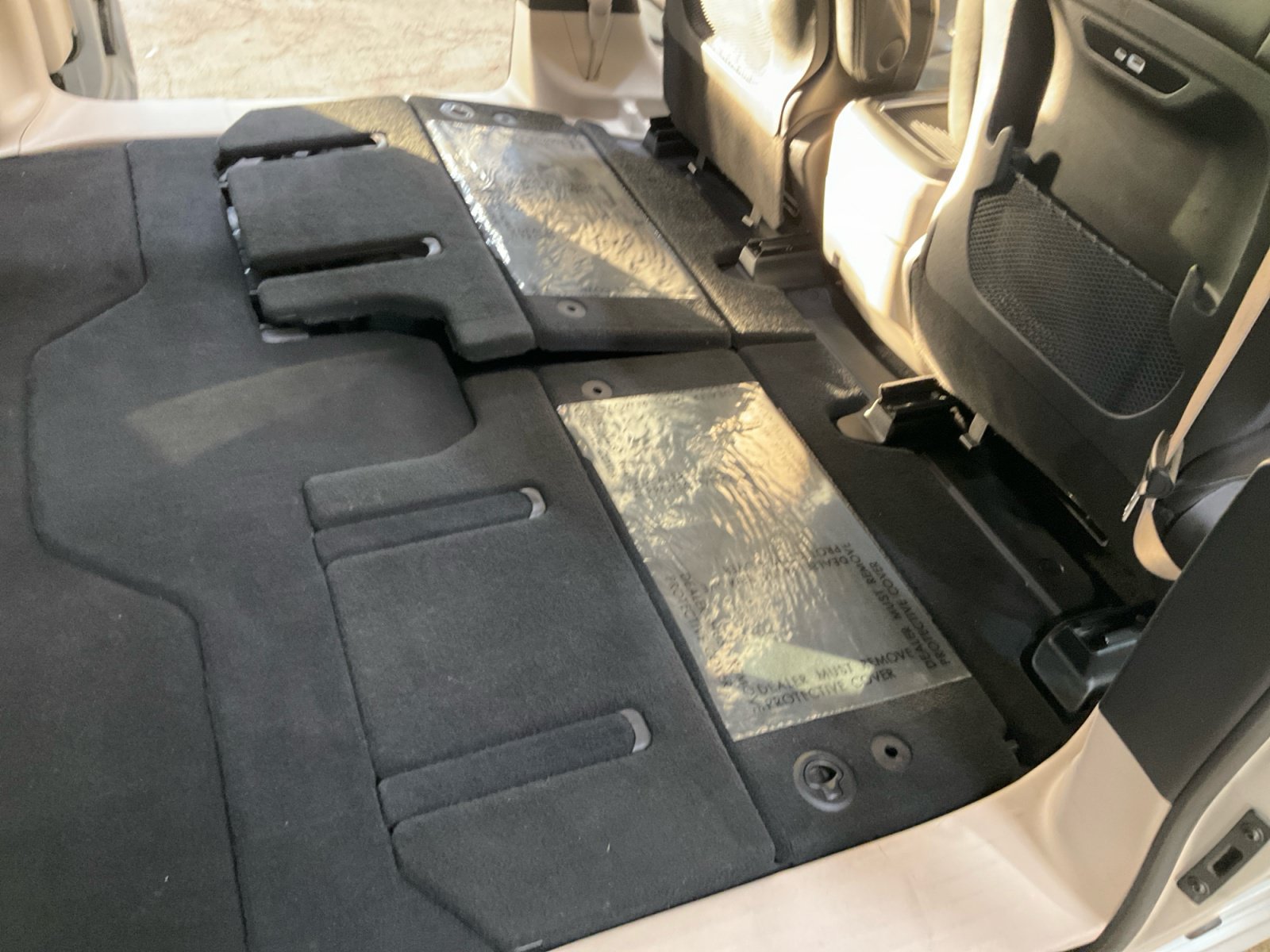 Used 2024 Chrysler Pacifica Touring-L FWD image 33