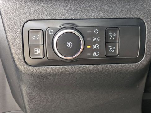 Used 2023 Ford Escape SE image 14